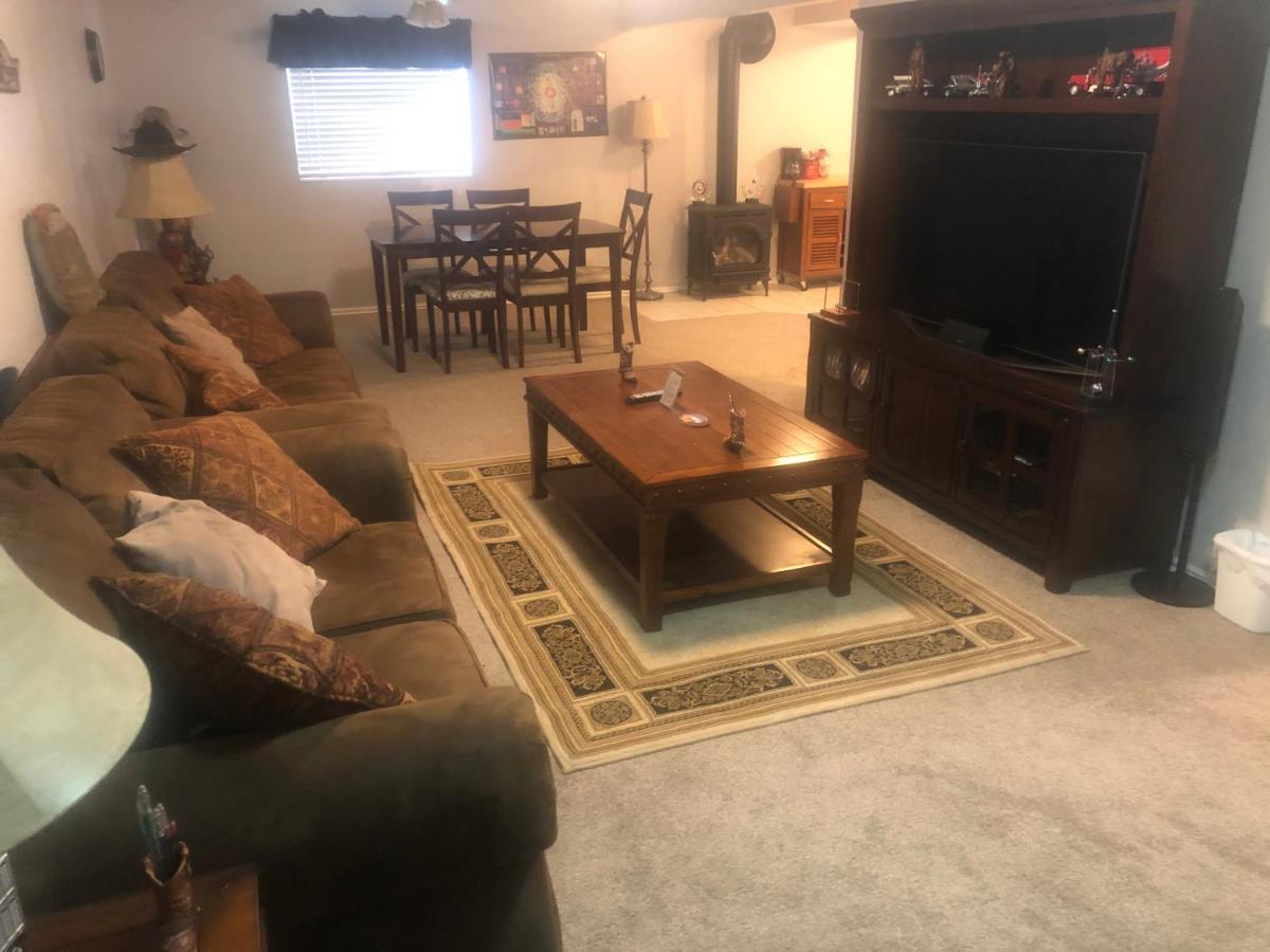 Beautiful Secluded 2 Bedrooms 1 Bathroom Apartment South Weber 外观 照片